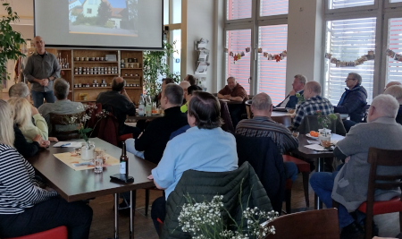 EnergieCafé Ingelheim: Treffpunkt für Fragen rund um Solarenergie, PV, klimaneutrales Heizen, Wärmepumpen